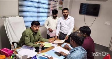 నాగర్ కర్నూల్: 15 మంది నూతన ల్యాబ్ టెక్నీషియన్లకు నియామకపు ఉత్తర్వులు అందజేసిన నాగర్ కర్నూల్ జిల్లా వైద్య ఆరోగ్యశాఖ అధికారి డా రవికుమార