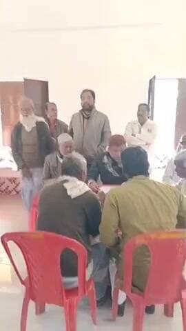 बैसा: बैसा -अमौर विधायक अख्तरुल इमान ने किसान भवन वैसा में आम लोगों की जनसमस्याएं सुनीं