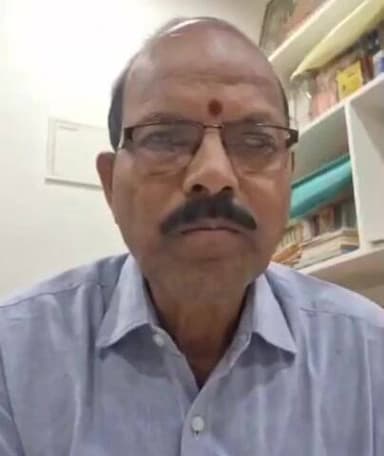 బిచ్కుంద: మాజీ ఎమ్మెల్యే హన్మంత్ షిండే చేసిన వ్యాఖ్యలు, బహిరంగంగా క్షమాపణ చెప్పాలి, జంగమ సమాజం అధ్యక్షుడు కుమారస్వామి