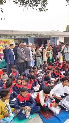 खत्री सभा देहरादून उत्तराखण्ड द्वारा आयोजित सेवा कार्य एंव पारिवारिक मिलन कार्यक्रम में आपका हार्दिक स्वागत एवं अभिनन्दन