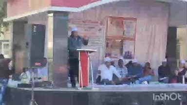 धमतरी: धमतरी में धरना प्रदर्शन के दौरान सहायक शिक्षकों ने गाया कृष का गाना