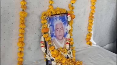 रंका: स्वर्गीय विजय साहू की नवीं पुण्यतिथि पर सेवा कार्यक्रम, गरीबों के बीच 300 कंबलों का वितरण