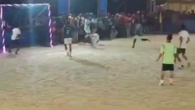 ফলতা: ফলতা ব্লকের হাইল্যান্ড ফ্রেন্ডস ক্লাবের পক্ষ থেকে নকআউট ধাপাস প্রতিযোগিতার আয়োজন করা হয়েছে