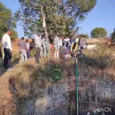 बल्देवगढ़: विद्युत विभाग की टीम ने बल्देवगढ़ में बिना कनेक्शन चल रही 28 विद्युत मोटरें ज़ब्त की