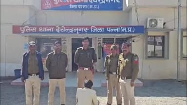 देवेंद्रनगर: 02 मामलों में 6 वर्षों से फरार स्थायी वारंटी को किया गया गिरफ्तार