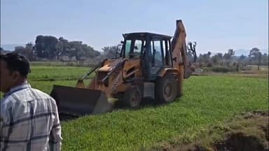 अजयगढ़: अन्नदाता पर प्रशासनिक प्रहार, विकास की वेदी पर रौंदी गई उम्मीद