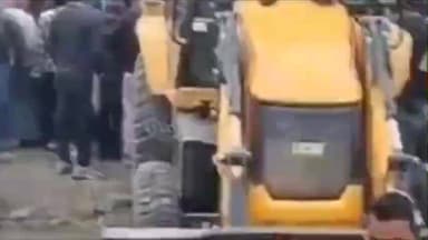 बाराचट्टी: तेतरिया के पास तेज रफ्तार ट्रक ने दो महिलाओं को कुचला, घटनास्थल पर ही मौत