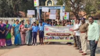 ಹಗರಿಬೊಮ್ಮನಹಳ್ಳಿ: ತಂಬ್ರಹಳ್ಳಿ ಗ್ರಾಮದಲ್ಲಿ ’ರಸ್ತೆ ಸುರಕ್ಷತಾ ಸಪ್ತಾಹ’ ಕಾರ್ಯಕ್ರಮ