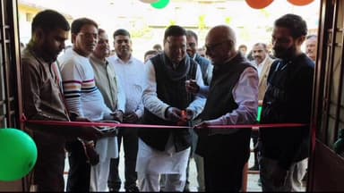 दमयंती नगर: पूर्व वित्त मंत्री जयंत मलैया ने हिदेपुर में ₹65 लाख की लागत से बने प्राथमिक उप-स्वास्थ्य केंद्र का लोकार्पण किया