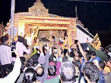 କଟକ ପୌରାଞ୍ଚଳ: କଟକ ଚଣ୍ଡୀ ମନ୍ଦିର ଠାରେ ଧନ୍ସୁ ରଥକୁ କଟକବାସୀଙ୍କ ଦ୍ଵାରା ସମ୍ବର୍ଦ୍ଧନା