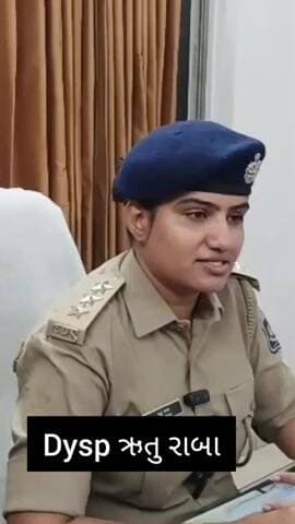 પોરબંદરમાં અકસ્માતો રોકવા ટ્રાફિક પોલીસનો સરાહનીય નિર્ણય, જ્યુબેલી પુલ પર બેરીકેડ્સ મૂકી 'વૈકલ્પિક ડિવાઈડર' બનાવાયું