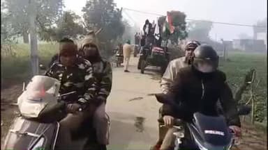 खुर्जा: अरनिया क्षेत्र के गांव हिसोटी से भारतीय किसान यूनियन लोक शक्ति ने निकाली तिरंगा यात्रा