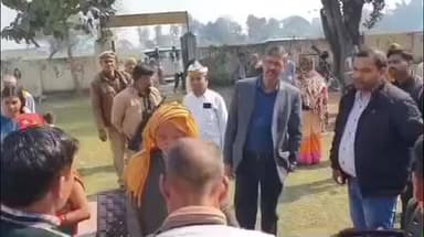 भिनगा: विशेष SIR अभियान के तहत विधानसभा 289 भिनगा के कई बूथों का डीएम ने किया औचक निरीक्षण, शुद्ध मतदाता सूची बनाने पर जोर दिया