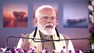 कल पश्चिम बंगाल से देश की पहली #VandeBharatSleeper ट्रेन प्रारंभ हुई। बंगाल को करीब आधा दर्जन नई #AmritBharatExpress ट्रेनें मिली हैं : माननीय प्रधानमंत्री श्री @narendramodi जी