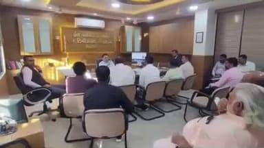 ઓખામંડળ: દેવભૂમિ દ્વારકા ખાતે પ્રવાસીઓના ધસરાને ધ્યાનમાં રાખી જિલ્લા વહીવટી તંત્રે બેઠક યોજી.