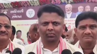 કપરાડા: શહેરમાં યોજાયેલા મહા સંમેલનમાં ઉપસ્થિત સાંસદ ધવલ પટેલે વિગત આપી