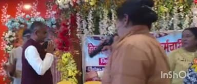 मधवापुर: साहरघाट में मधुबनी जिला आंगनवाड़ी सेविका व सहायिकाओं का एक दिवसीय जिला सम्मेलन आयोजित