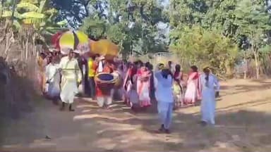 बोलबा: बोलबा के पाकरबहार में गोंड महासभा के वार्षिक सम्मेलन का आयोजन, आदिवासी संस्कृति की दिखी झलक