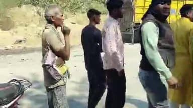 पत्थलगांव: काँसाबेल थाने के NH-43 स्थित बेलाघाट में भीषण सड़क हादसा, ट्रक और वैगनआर की भिड़ंत, युवक गंभीर