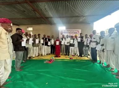 जालौर: भाद्राजून में मनरेगा बचाओ आंदोलन के दौरान कांग्रेस ने भाजपा को जन विरोधी बताया