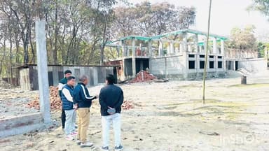 ধেমাজি: অকাজান ট্ৰাইবেল বালিকা উচ্চতৰ মাধ্যমিক বিদ্যালয় পৰিদৰ্শন জোনাই বিধায়ক ভূৱন পেগুৰ