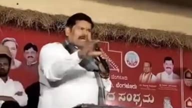 ಕಾರಟಗಿ: ಪಟ್ಟಣದಲ್ಲಿ ಸೌಹಾರ್ದ ಜಾಮಪದ ಸಂಭ್ರಮ ಕಾರ್ಯಕ್ರಮಕ್ಕೆ ಜಿಲ್ಲಾ ಉಸ್ತುವಾರಿ ಸಚಿವ ಶಿವರಾಜ ತಂಗಡಗಿ ಚಾಲನೆ