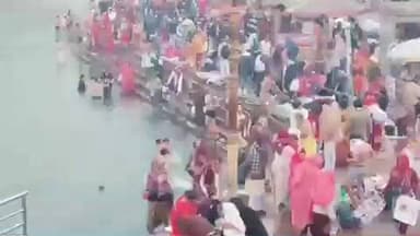 हरिद्वार: मौनी अमावस्या का स्नान शांतिपूर्ण तरीके से संपन्न हुआ, हरकी पैड़ी पर पुलिस प्रशासन ने किए सुरक्षा के पुख्ता इंतजाम