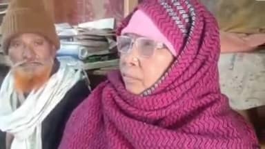 बिजनौर: बिजनौर में एक वृद्ध महिला ने अपने मकान के अवैध कब्जे की शिकायत एसपी से की