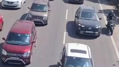 తిరుమలగిరి సాగర్: చిట్యాలలోని జాతీయ రహదానిపై బారులు తీరిన వాహనాలు