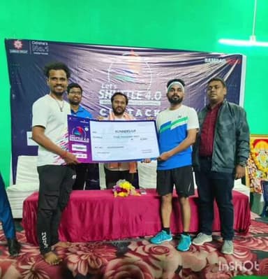 କଟକ ପୌରାଞ୍ଚଳ: କଟକ ମହାନଦୀ ବିହାର ଅଞ୍ଚଳରେ ବ୍ୟାଡମିଣ୍ଟନ ପ୍ରତିଯୋଗିତା, ସମ୍ମାନିତ କଲେ ବିଧାୟକ