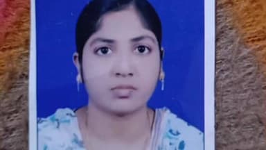 तरारी: गोद में बैठाकर दो जुड़वा बच्चों को पोलियो की दवा पिलाने ले जा रही मां की मौत, घटना की पुलिस ने शुरू की जांच-पड़ताल