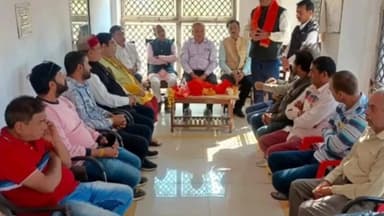 सैलाना: सैलाना विश्राम गृह में परशुराम कल्याण बोर्ड के जिलाध्यक्ष अनुराग लोखंडे का हुआ भव्य स्वागत