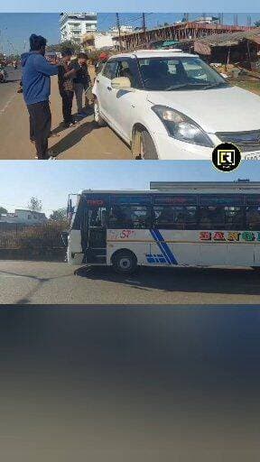 ଜୟପୁରର SKT ହଲ ଛକରେ କାର ଓ ଅଟୋକୁ ଧକ୍କା ଦେଲା ଘରୋଇ ବସ । କେହି ଆହତ ହୋଇ ନଥିବା ସୂଚନା।