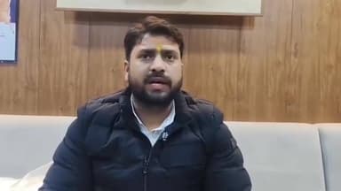 #सियासी #वार: #भाजपा #नेता सूरज प्रकाश #श्रीवास्तव का सपा पर करारा हमला, बोले— “ज़रा भी शर्म हो तो कुर्सी छोड़ दें!”
#Br...