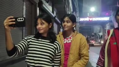 सरदारशहर: नगर परिषद सभापति ने नवाचार करते हुए ऐतिहासिक धरोहर घंटाघर पर शहरवासियों के लिए लगाए एलईडी बोर्ड, बने सेल्फी प्वाइंट