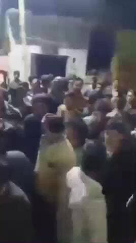 मुजरा सुनते हुए डॉक्टर सहित दो को गिरफ्तार किया