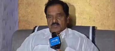 గంగాధర నెల్లూరు: కూటమి ప్రభుత్వంలో బడుగు బలహీన వర్గాల పైన కేసులు పెడుతున్నారు మాజీ డిప్యూటీ సీఎం నారాయణ స్వామి.