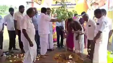 ராசிபுரம்: ஆயிபாளைத்தில் ரூ.11.25 இலட்சம் மதிப்பீட்டில் சமுதாய கூடம் அமைப்பதற்கான அடிக்கல் நாட்டும் விழாவில் எம்.பி பங்கேற்றார்