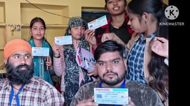 शाढ़ौरा: शाढ़ौरा में डिजिटल बारकोड डोर नंबर प्लेट लगाने का अभियान तेज़ी से जारी