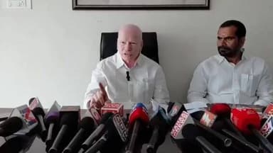 రామచంద్రపురం మున్సిపాలిటీలో మెప్మా నిధుల గోల్మాల్పై ఎంపీ పిల్లి బోస్ ఆగ్రహం