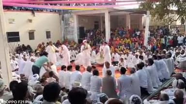 खेडी कन्हैया दंगल में धार्मिक पौराणिक रचनाओं से गायक कलाकारों ने बांधा समां