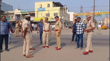 రామగుండం: మేడిపల్లి సెంటర్ వద్ద బ్లాక్ స్పాట్ల సందర్శన., రోడ్డు సేఫ్టీ, డ్రంక్ డ్రైవ్ పై అవగాహన చేసిన సిపి అంబర్ కిషోర్ ఝా