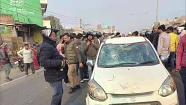 मिल्कीपुर: बारून चौराहा पर रॉन्ग साइड से आई कार ने बाइक में मारी टक्कर, बाइक सवार दो महिलाओं समेत तीन घायल