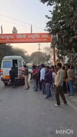 निघासन: ढखेरवा–निघासन स्टेट हाईवे पर तेज रफ्तार ट्रक ने बाइक सवारों को रौंदा, महिला की मौत, पुरुष घायल