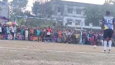 চাঁচল ১: টাইব্রেকারে নাটকীয় জয়, নয়াটোলাকে হারিয়ে চাঁচল এফসি এগিয়ে গেল নেতাজি কাপে