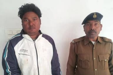 चास: हथियारबंद हमलावरों ने बुजुर्ग दंपती को किया लहूलुहान, फरार आरोपी जैकी कालिन्दी पुलिस द्वारा गिरफ्तार