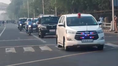 மயிலாப்பூர்: காமராஜர் சாலையில் நடைபெற்ற குடியரசு தின முதல் ஒத்திகை - போக்குவரத்து மாற்றம் குறித்து வெளியான முக்கிய அறிவிப்பு