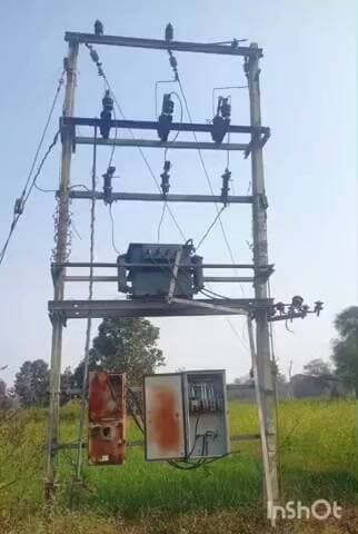 खरौंधी: खरौंधी के तोरेलावा में एक महीने से ट्रांसफार्मर खराब, शिक्षण कार्य प्रभावित