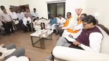 मनोरा: कै. वसंतराव नाईक शेती स्वावलंबन मिशनची आढावा बैठक संपन्न