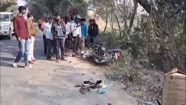 कुटुंबा: कुटुंबा थानाक्षेत्र के रसोईया गांव के समीप दो बाइकों की टक्कर, भाई-बहन समेत चार घायल, सभी गंभीर हालत में रेफर